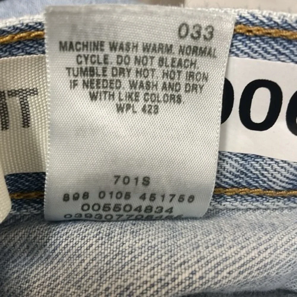 Levi's 505 Regular Fit‎ Blue Light Wash Mid Rise Denim Jeans Men 40x30 India